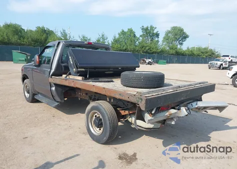 2003 Ford F-350 Xl/Xlt z USA, uszkodzony, nr VIN 1FDSF34L43EC81624